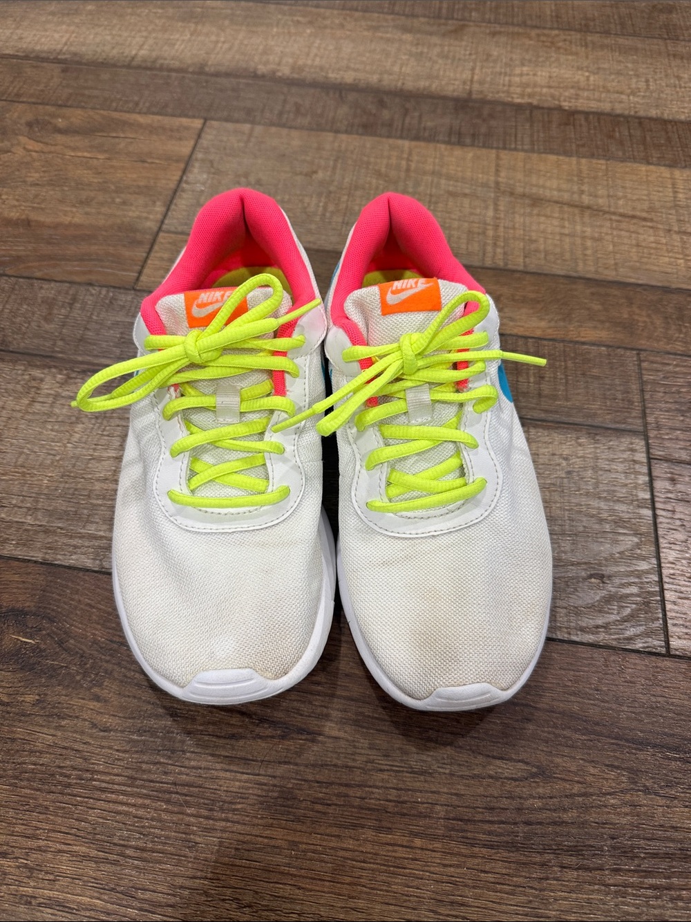 Nike Kids White Sneakers with Blue Swoosh and Neon Yellow Laces - Picture 2 of 3
